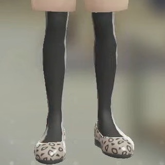 ブラック