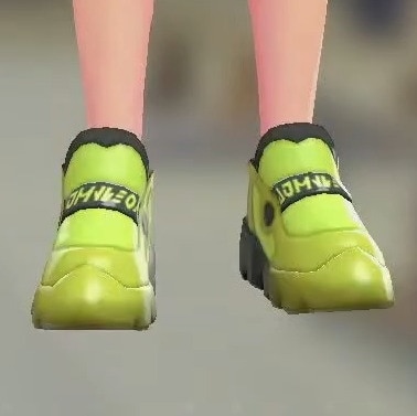 イエロー