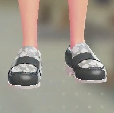 ブラック