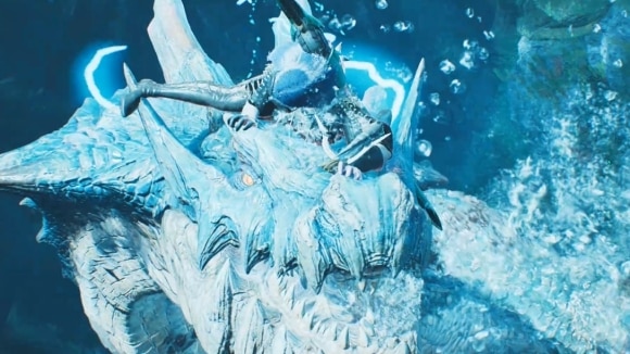 水中に潜ったら追いかけてダメージを稼ぐ